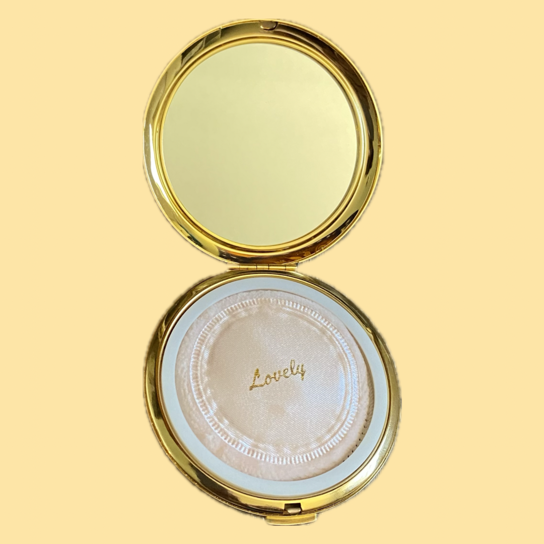 Art of Chokin Japanese Makeup Compact Inside