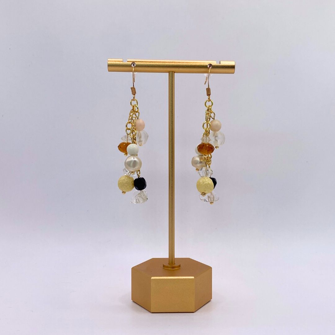 Mixed faux pearl Reclaimed vintage gold plate earrings 