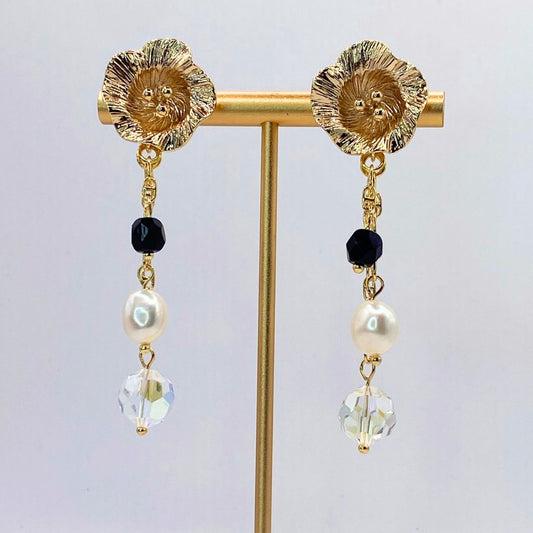 Reclaimed vintage gold plate earrings Onyx pearl flower drop