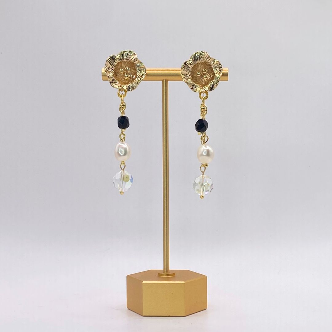 Reclaimed vintage gold plate earrings Pearl and Onyx flower drop