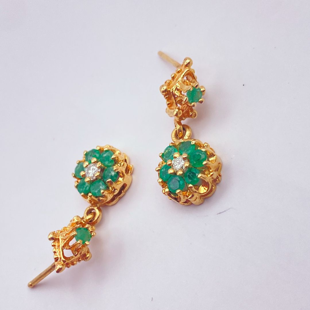 emerald and Diamond dangle earrings