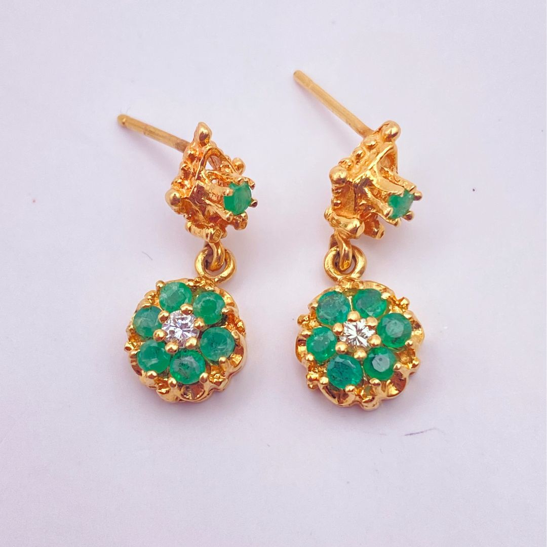 emerald and Diamond dangle earrings